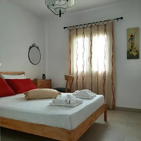 Apartment Quiet, Colourful In Cyclades Adiata